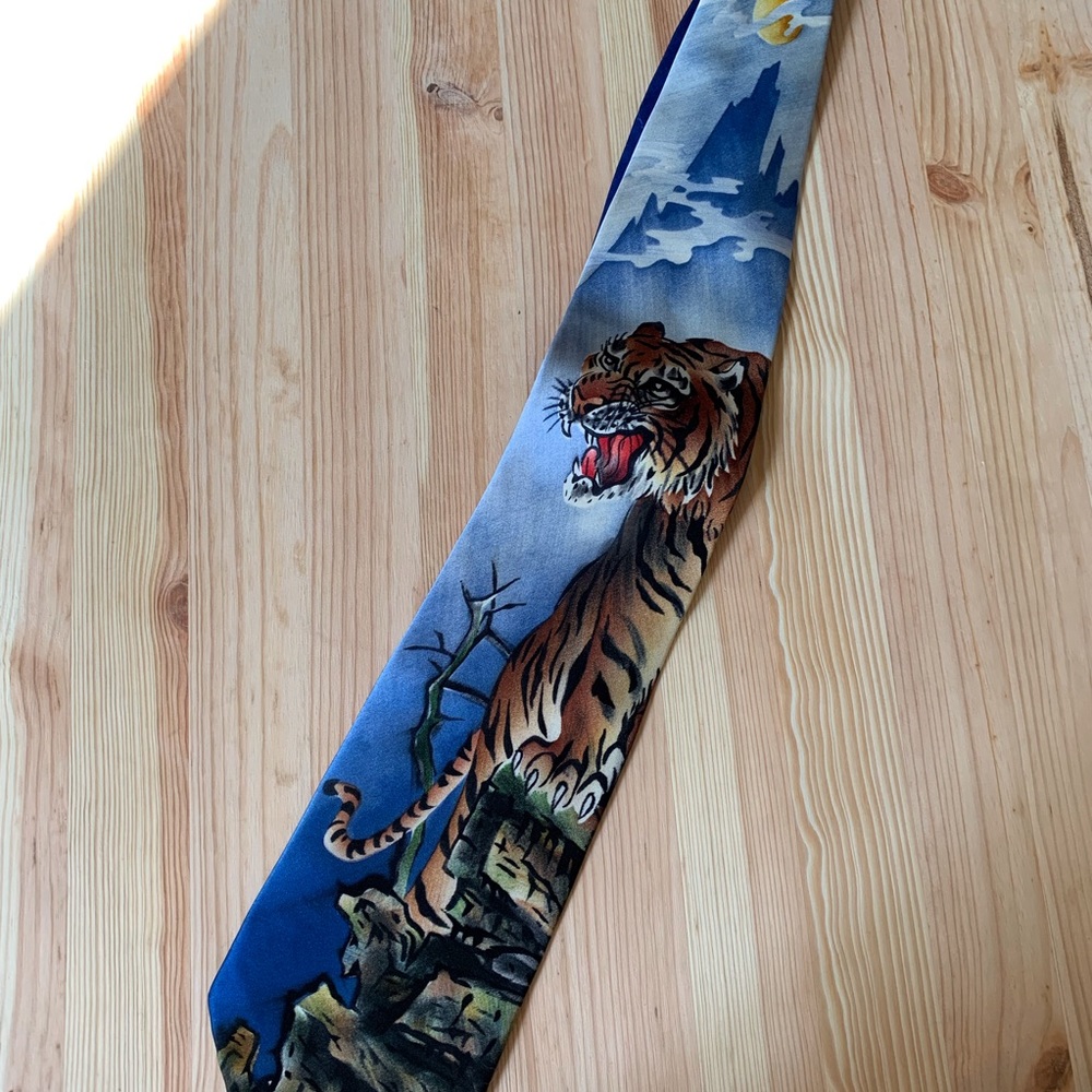 ****unique tie by Bosco .j.****